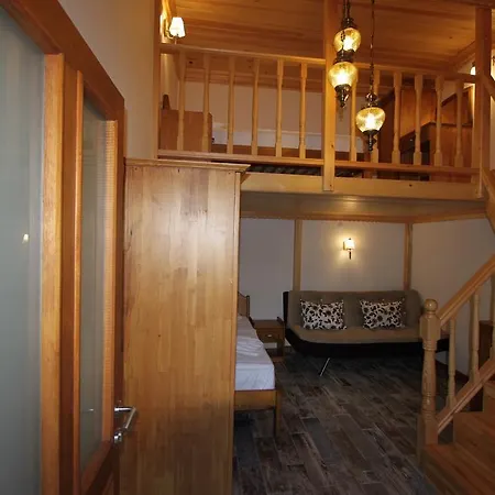 Elly's Mesudiye (Datca)